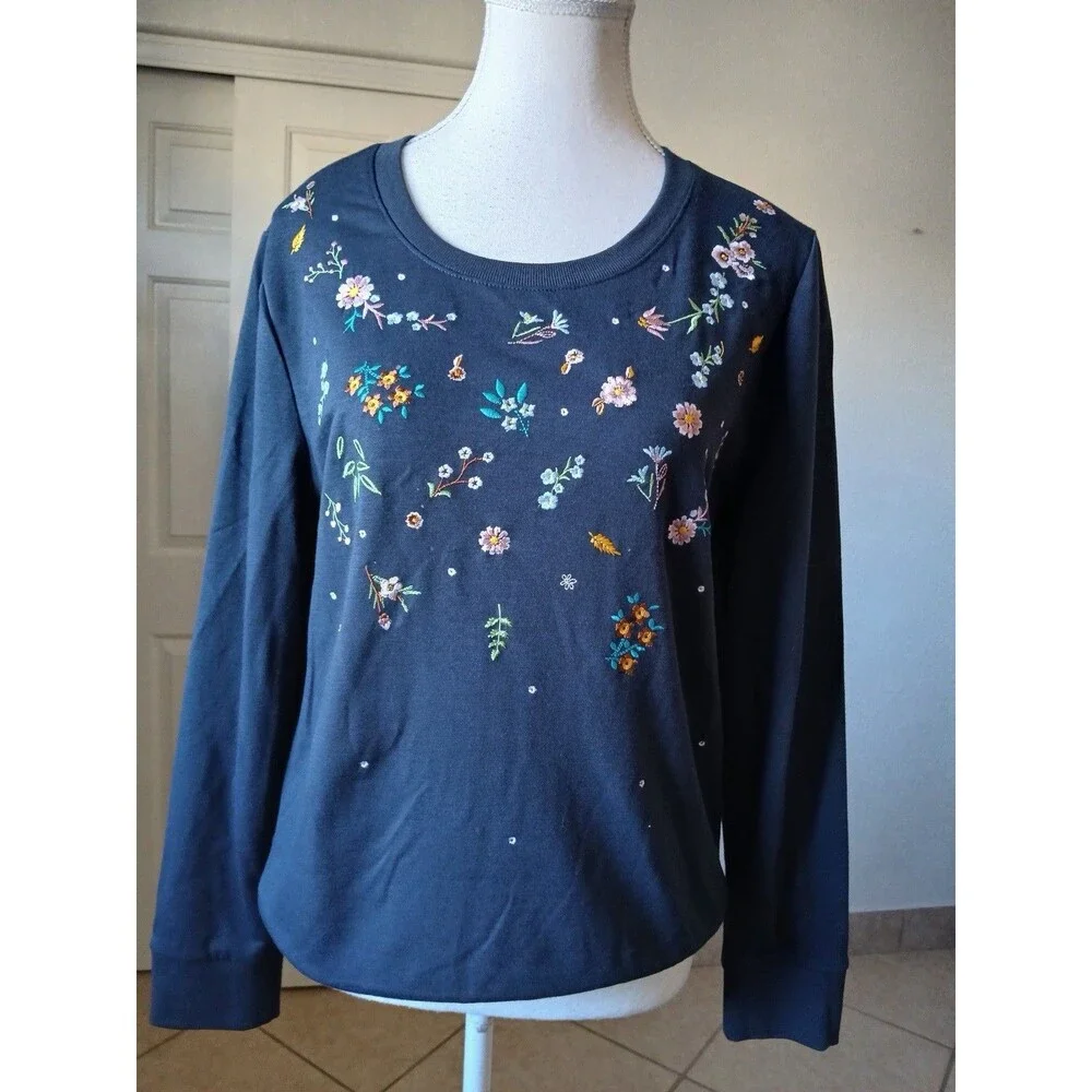 Farmers Market PL Embroidered Floral Navy Sweatshirt Long Sleeve Pullover Casual